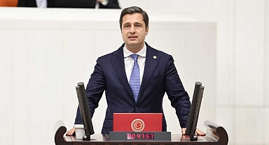 CHP’li Deniz Yücel: Laikliği Tartıştırmayacağız!