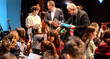 Çocuk Senfoni Orkestrası’ndan cumhuriyetin 100. yılı özel konseri