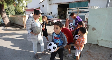 Efes Selçuk’tan gülümseten kareler: Çocuklar istedi Filiz Başkan yaptı