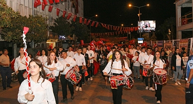 Kınık'ta 100. yıl coşkusu