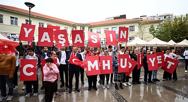 Konak'tan 100. yıl coşkusuna anlamlı kutlama