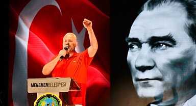 Menemen Belediyesi'nden 100. yıla 100 bin bayrak