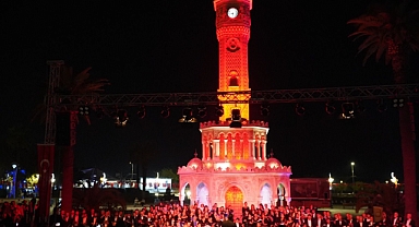 100. Yıl Cumhuriyet Özel Korosu saat 19.23’te sahne aldı