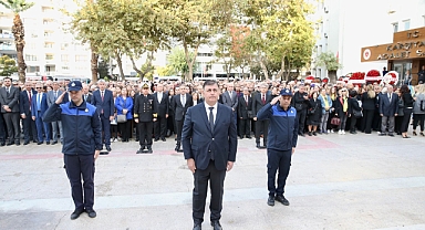 85 yıllık hasretin sirenleri Karşıyaka'nın dört bir yanında duyuldu