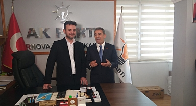 AK Partili Çayır, Bornova'dan aday adayı oldu!