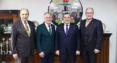  Başkan Batur’dan Baro Ziyareti