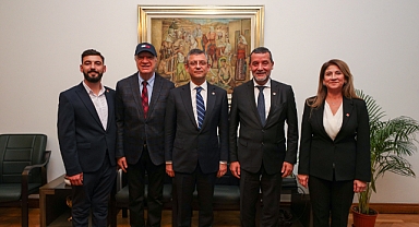 Başkan Engin'den Özgür Özel'e hayırlı olsun ziyareti