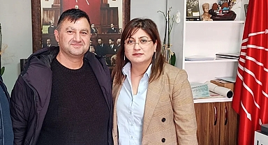 CHP'li Alpaslan Kılıç Bayraklı'dan meclis üyesi aday adayı oldu