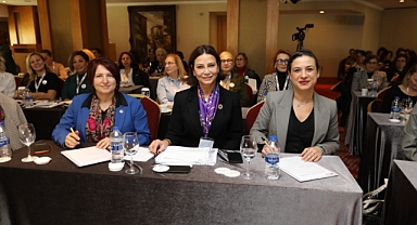 Filiz Başkan İzmir'de kadın adaylarla buluştu: Eşitlik için kadınlar bir adım öne!