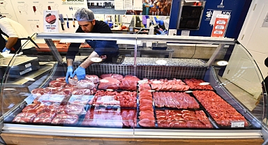  Halkın Kasabı’na İzmirlilerden büyük ilgi