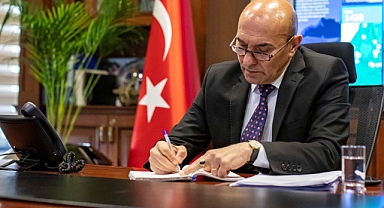  İzmir Büyükşehir Belediyesi Kemeraltı’ndaki yeni yıl etkinliklerini iptal etti