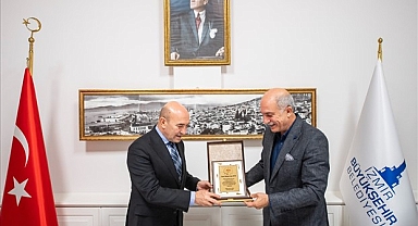  İzmir Şanlıurfa Federasyonu’ndan Başkan Soyer’e teşekkür ziyareti