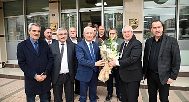 Başkan Selvitopu şoför esnafını ziyaret etti