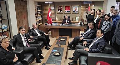 CHP İzmir'de kritik zirve... Tugay: Örgütümüz tem yumruk olacak!