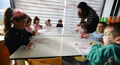 Efes Selçuk’un Belevi Şen Çocuk Atolyesi'nde çocuklar mutlu, aileler keyifli 