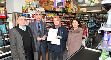 Karabağlar Belediyesi’nden esnafa büyük kolaylık