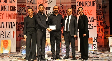 Torbalı Belediyesi, Uğur Mumcu'yu tiyatroyla andı