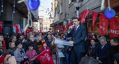 Başkan Kırgöz’ün ilçe ziyareti mitinge dönüştü