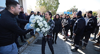 Belediye emekçileri Filiz Başkan’ı alkışlarla karşıladı 