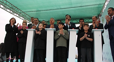Bakanlıktan Bayraklı'ya iki okul daha… Temeli atıldı!