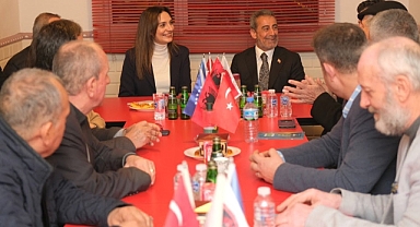 Bornova Belediye Başkan Adayı Cevdet Çayır: Her mahallemize eşit hizmet...