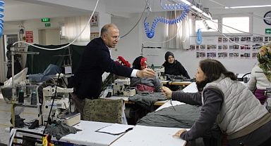 CHP Adayı Ünal Işık kadın işçilerle buluştu