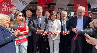 CHP’den Foça’da coşkulu açılış! Ne mesajlar verildi?