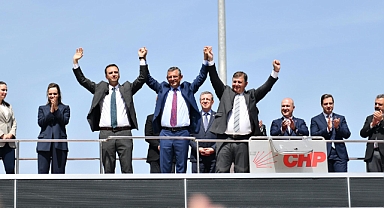 CHP Genel Başkanı Özel: İzmir Cumhuriyet'in zapt edilemez kalesidir