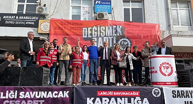 Erkan Baş'tan Çiğli'de mesaj seli: Hem iktidara hem muhalefete yüklendi!