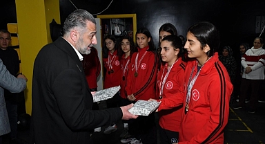 Menderes Belediye Başkan Adayı Sinan Akdeniz: Halka hizmet lütuf değil haktır