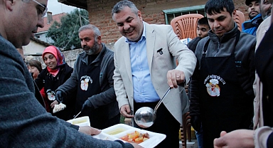 Torbalı Adayı Çağlar: Biz hizmete talibiz, az laf çok iş diyoruz