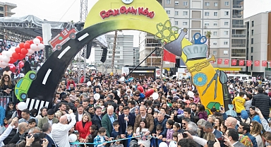 Türkiye'nin en büyük çocuk köyü Menemen'de açıldı!