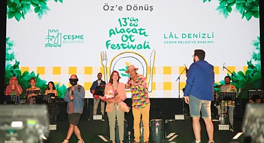 13. Alaçatı Ot Festivali’nde Ayhan Sicimoğlu rüzgarı