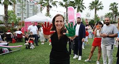 23 Nisan Karşıyaka’da coşkuyla kutlandı