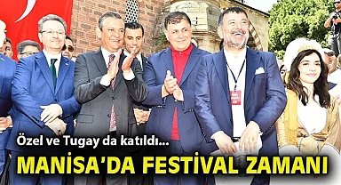 Başkan Cemil Tugay 484'üncü Uluslararası Manisa Mesir Macunu Festivali'ne katıldı