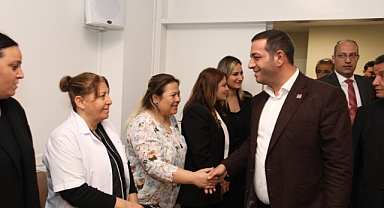 Başkan Erman Uzun, belediye personeli ile bayramlaştı