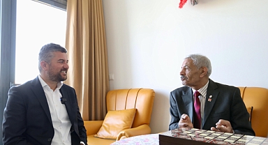 Başkan Görkem Duman'dan Buca'nın çınarlarına bayram ziyareti