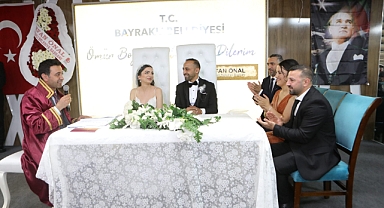  Başkan İrfan Önal ilk nikahlarını kıydı