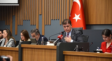 Büyükşehir'de yoğun gündem… Emekli ve anne kart, suya indirim!