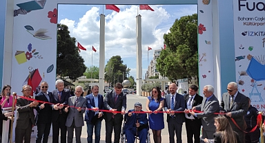 İZKİTAP Fuarı açıldı… Tugay: Temamız 23 Nisan!