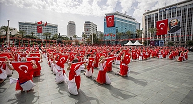 İzmir'de 23 Nisan coşkusu kentin dört bir yanını saracak
