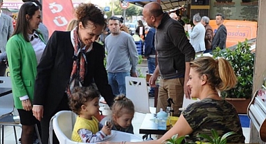 Karşıyakalı çocuklardan 23 Nisan’a özel Atatürk mozaiği