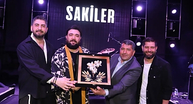 Sakiler'den Bayındır’da muhteşem konser