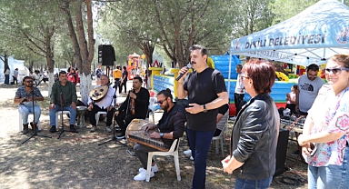 Çandarlı’da Hıdırellez coşkuyla kutlandı