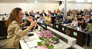 İki belediye başkanından tele- çözüm!