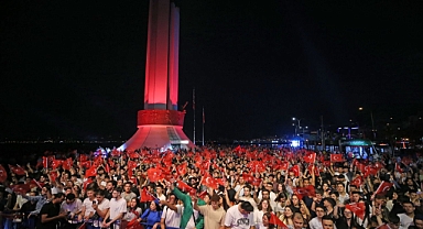 Karşıyaka'da 19 Mayıs'a muhteşem kutlama!