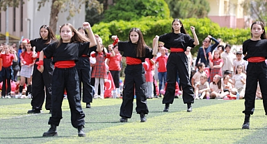 Selçuk'ta halk oyunlarına ilgi giderek artıyor