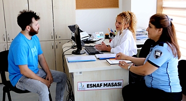 Bayraklı'da esnafın sorunlarına hızlı çözüm!