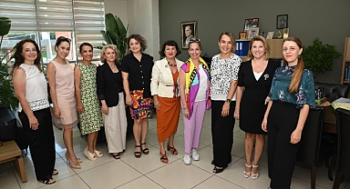 EGİKAD Kadın Belediye Başkanları ile buluştu