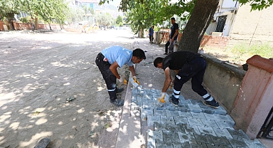 Filiz Başkan sahaya indi... Selçuk'ta yol çalışması seferberliği!